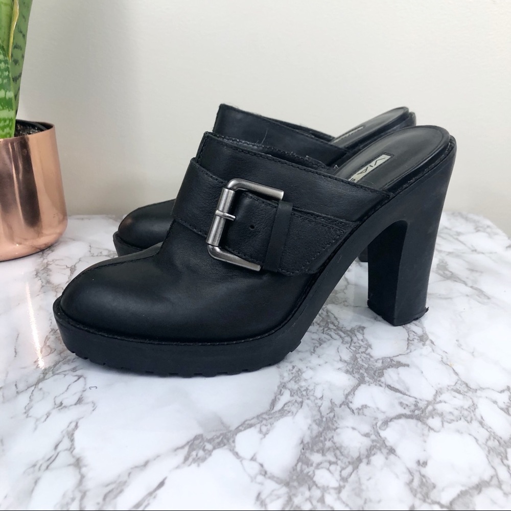 VIA SPIGA | Leather Buckle Rubber Heel Black Clog